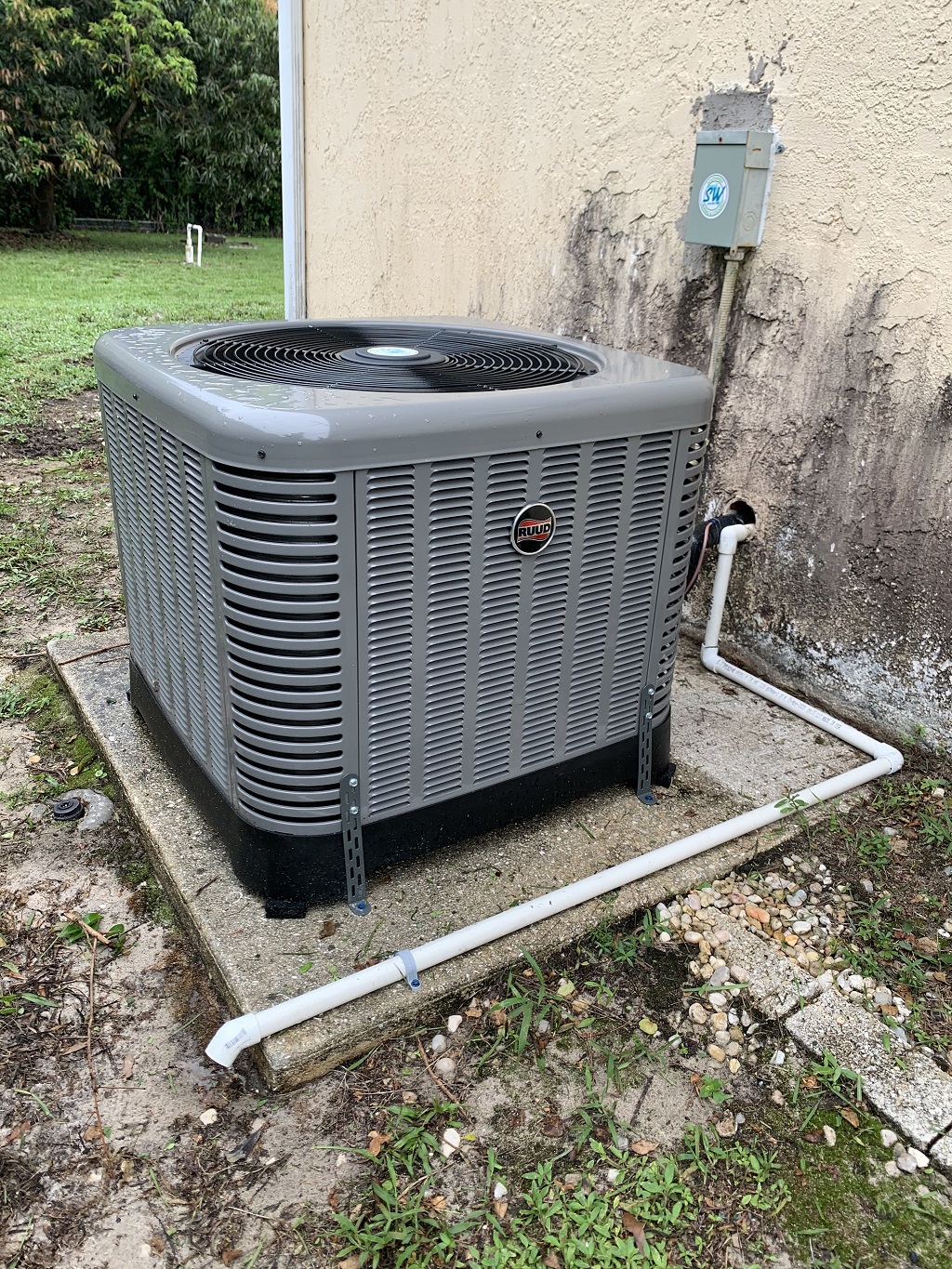 AC Condenser Replacement in Cape Coral, Florida