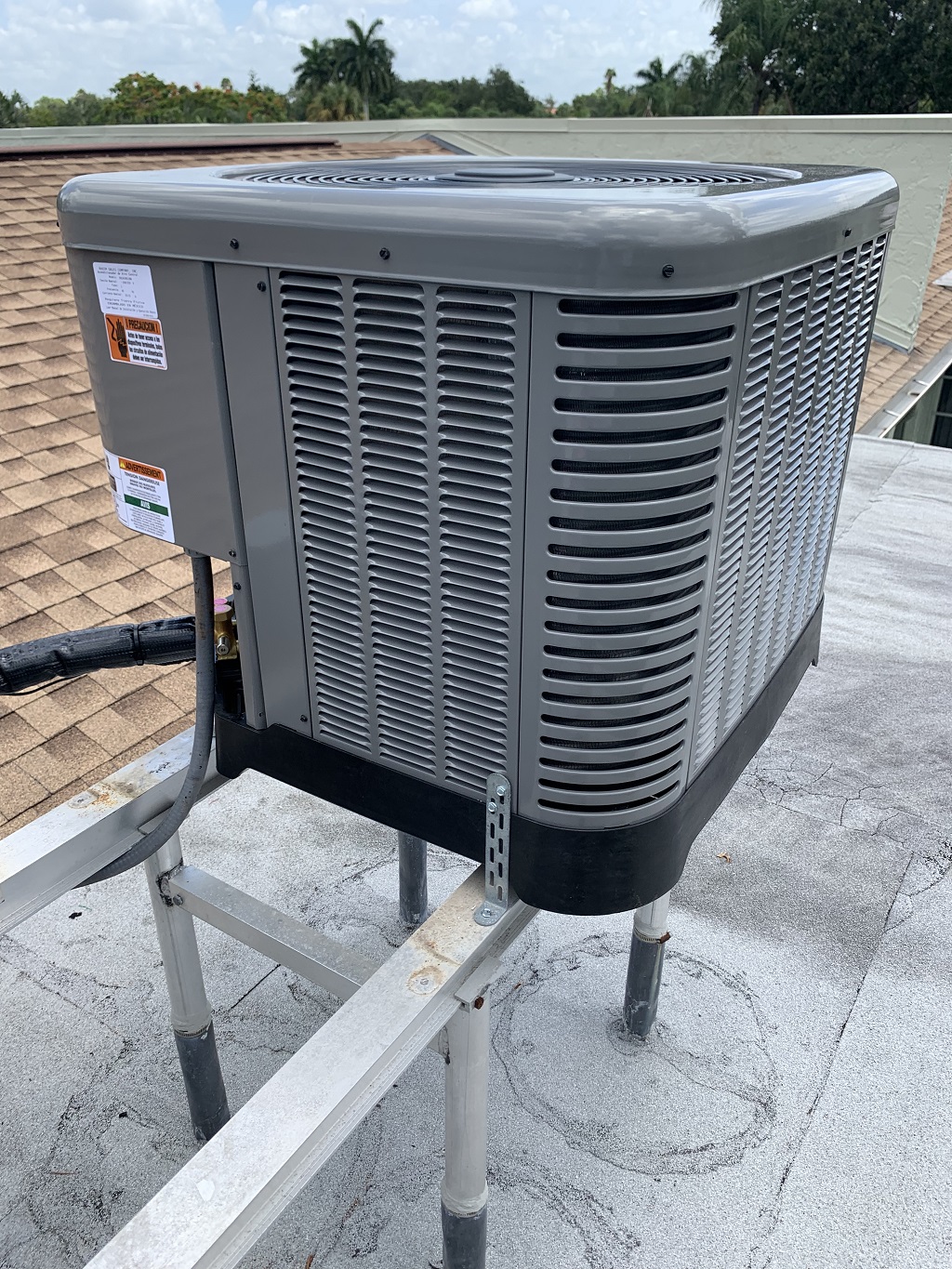 Roof AC replacment in Cape Coral, Florida